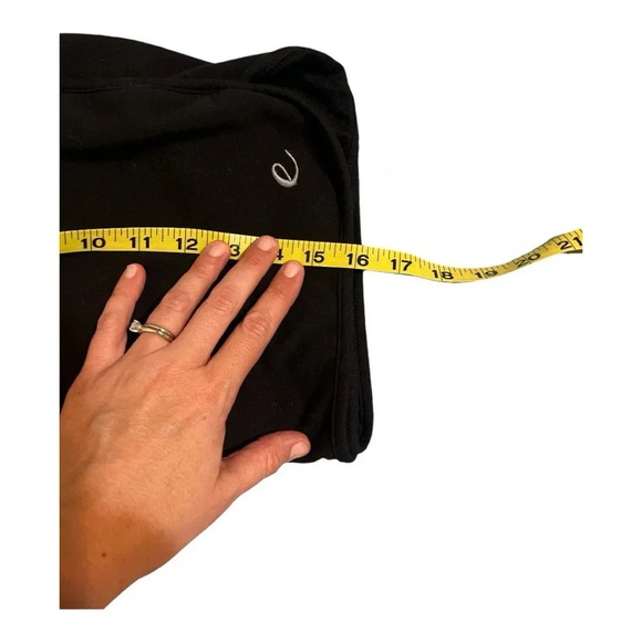 CALME By Johnny Was Skirt Size Large Terry Commuter Short Black Athleisu… - Picture 7 of 8